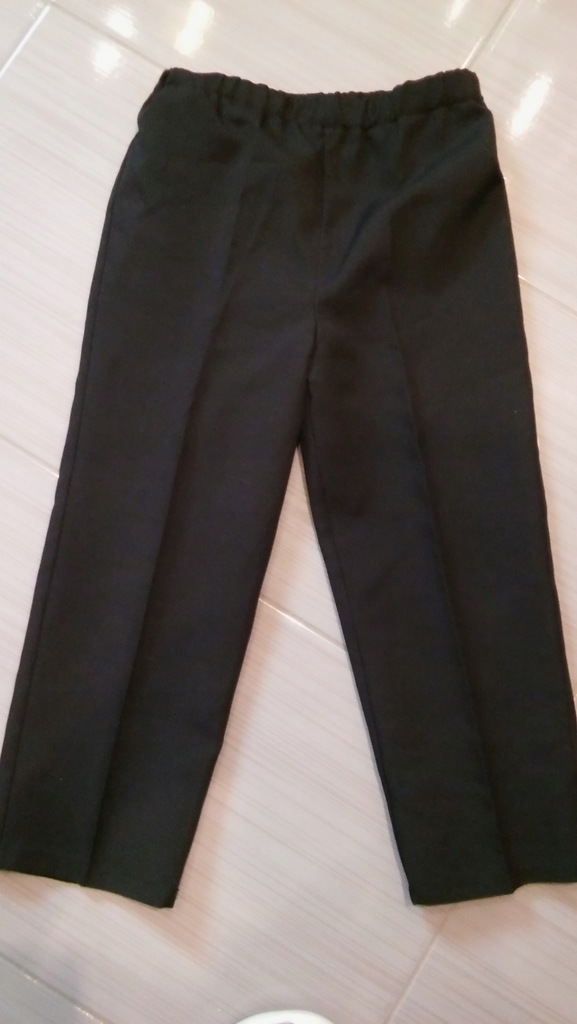 czarne spodnie pas gumka materiałowe kant 110 116