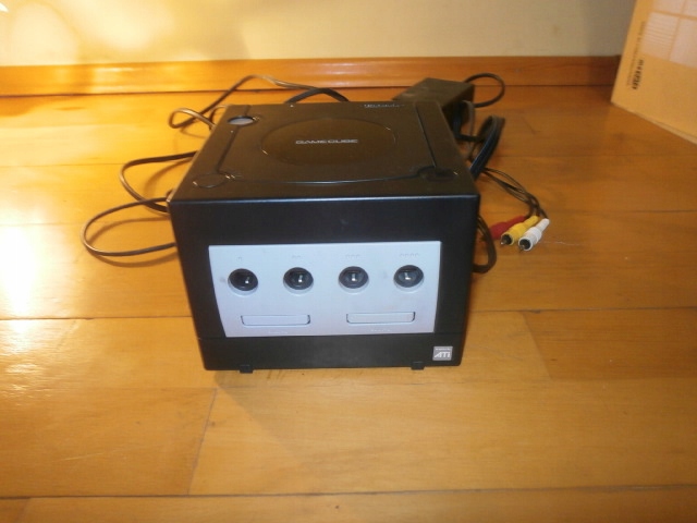 Nintendo GameCube DOL-001 EUR PAL Czarna