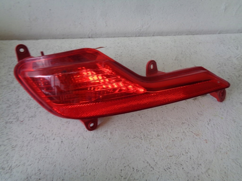 LAMPA PRAWY TYŁ W ZDERZAK HYUNDAI SANTA FE III