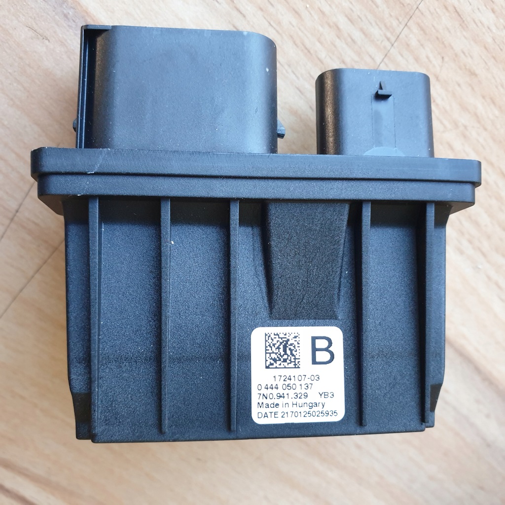 STEROWNIK MODUŁ SPALIN ADBLUE VW PASSAT B8 AUDI Q3 12616056383