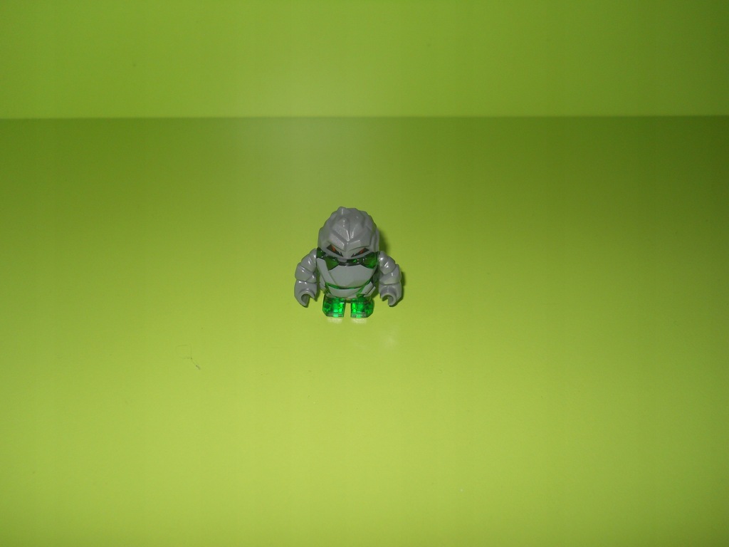 lego minifigurka - skalniak skalny potwór monster