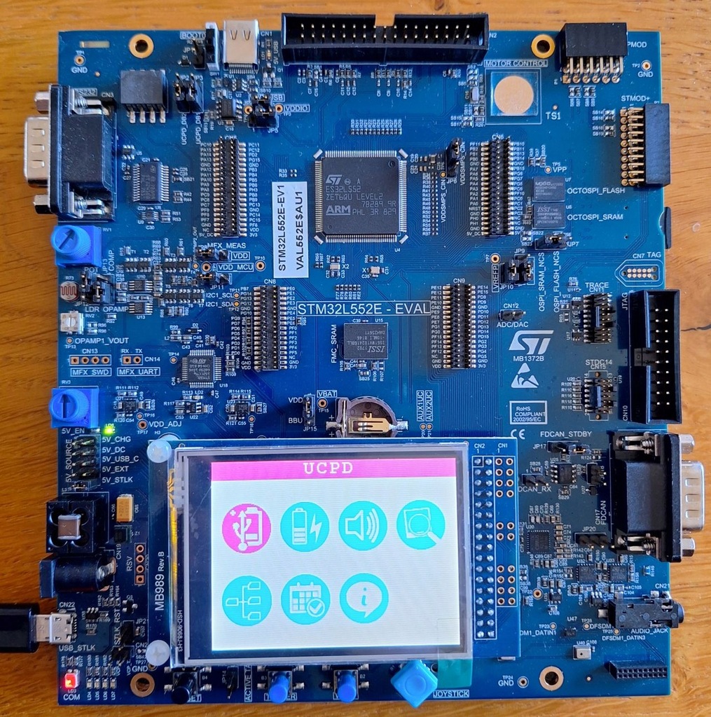 STM32L552E-EV Evaluation board with STM32L552ZE MCU