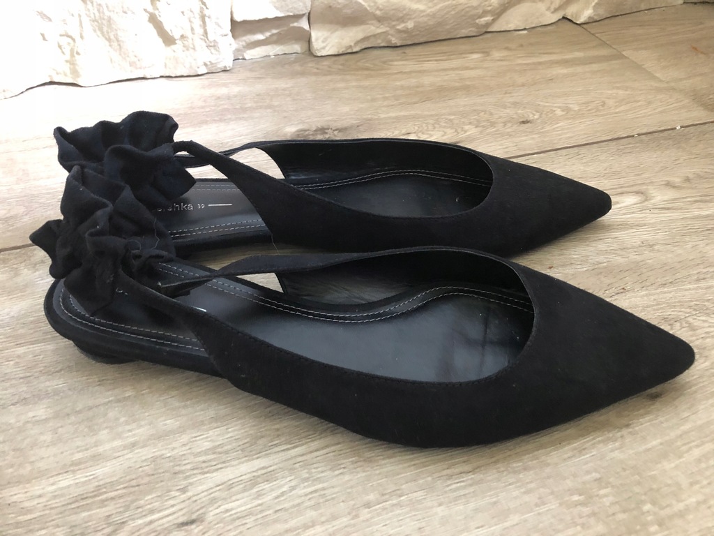 BERSHKA modne wygodne pantofelki 39