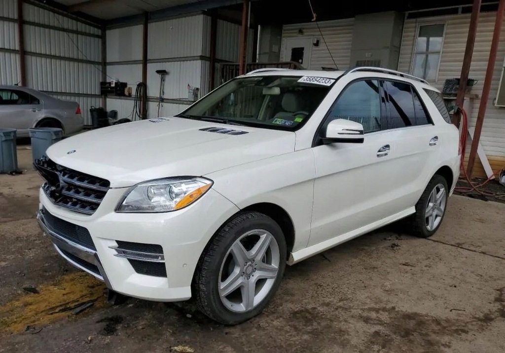 Mercedes-Benz ML 2015 MERCEDES-BENZ ML 400 4MA...