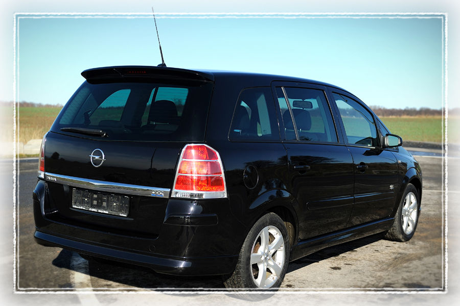 Vauxhall Zafira VXR