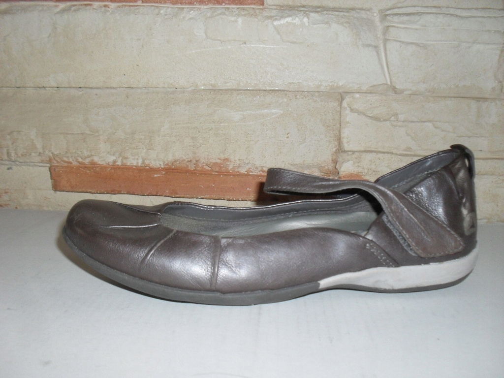 Clarks baleriny półbuty skóra 5/38