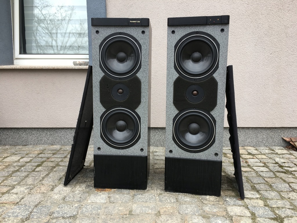 Asoustech labs S-304 konkretne kolumny !!! USA