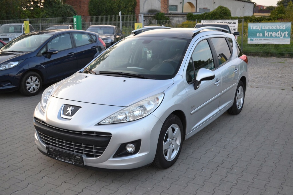 Peugeot 207SW 1.4 95KM / Klima / Zadbany