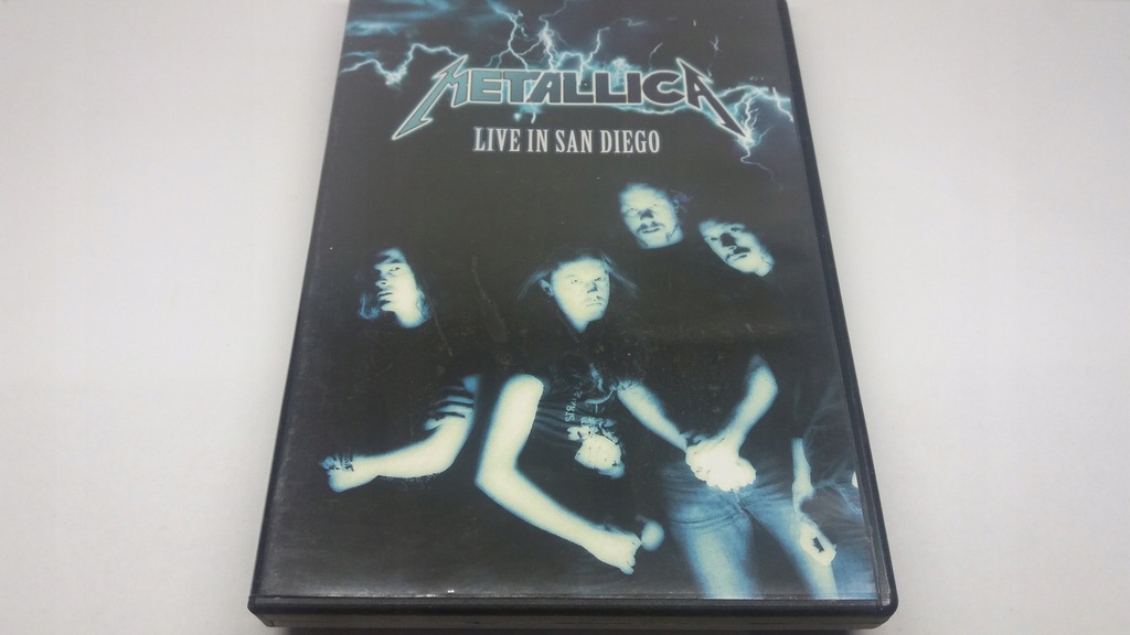270 DVD METALLICA - Live In San Diego 6