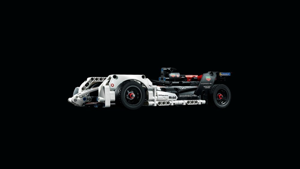 Купить LEGO TECHNIC Formula E Porsche 99X с электротягой: отзывы, фото, характеристики в интерне-магазине Aredi.ru