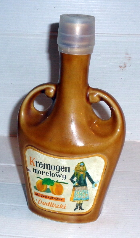KREMOGEN MORELOWY Alkoholizowany - butelka ceramiczna z PRLu.