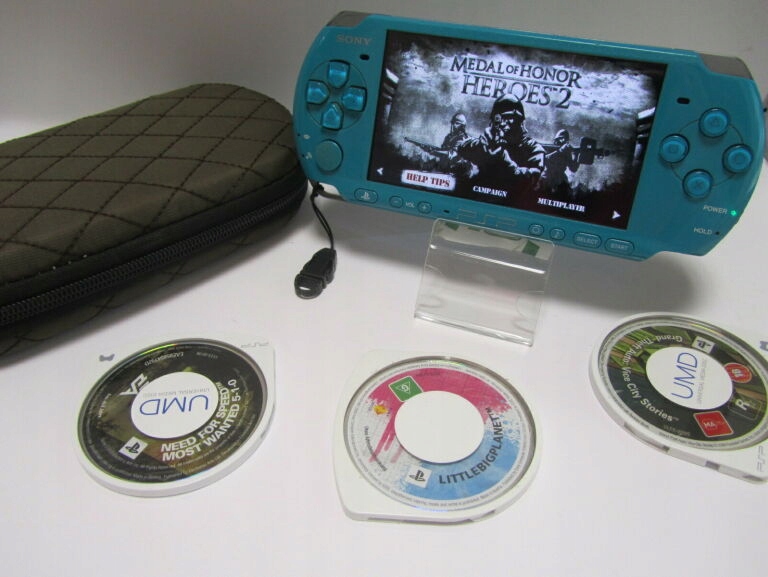 KONSOLA PSP E3004 GRY