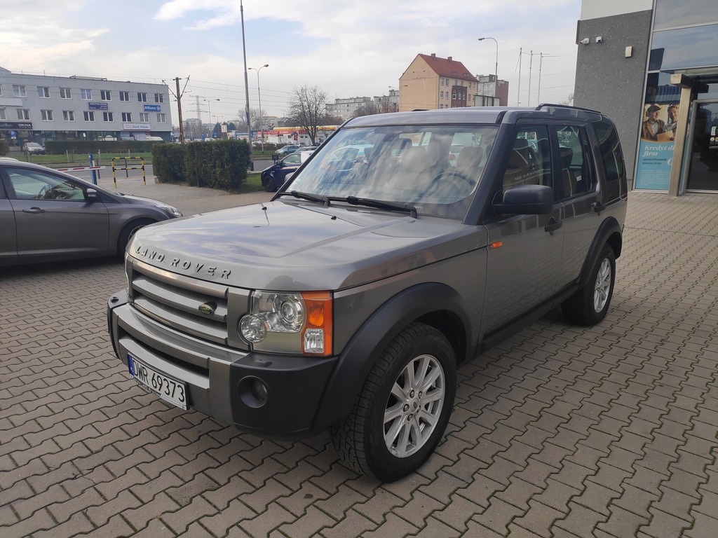 Купить LAND ROVER DISCOVERY III 2.7 TD 4x4 7-местный: отзывы, фото, характеристики в интерне-магазине Aredi.ru