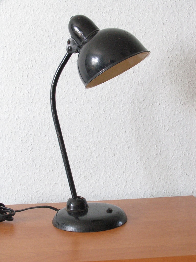 Lampa Industrialna Bauhaus ,,Kaiser Idell"