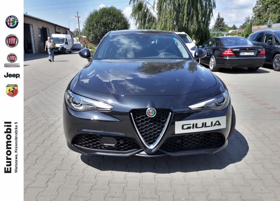 Купить Alfa Romeo Giulia Veloce 2.0t 280 км at8 Q4: отзывы, фото, характеристики в интерне-магазине Aredi.ru