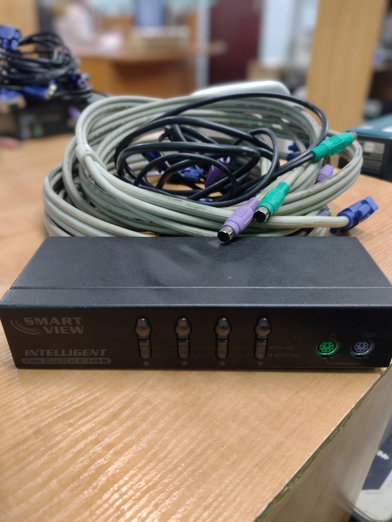 Smart View KVM Switch IC-A 14-M