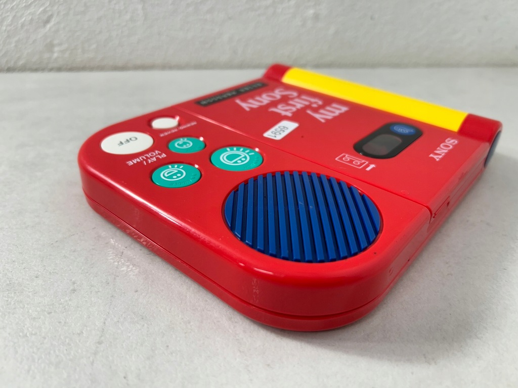 ポータブルプレーヤー my first sony TPM-8000 Sony TPM-8000 Repair Cassette Walkman - YouTube