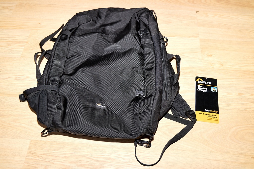 Lowepro s f transport hotsell duffle backpack