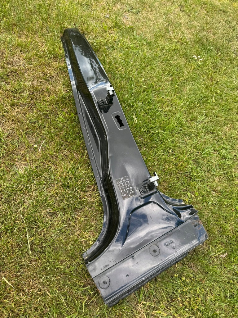 PORSCHE MACAN 95B SŁUPEK LEWY