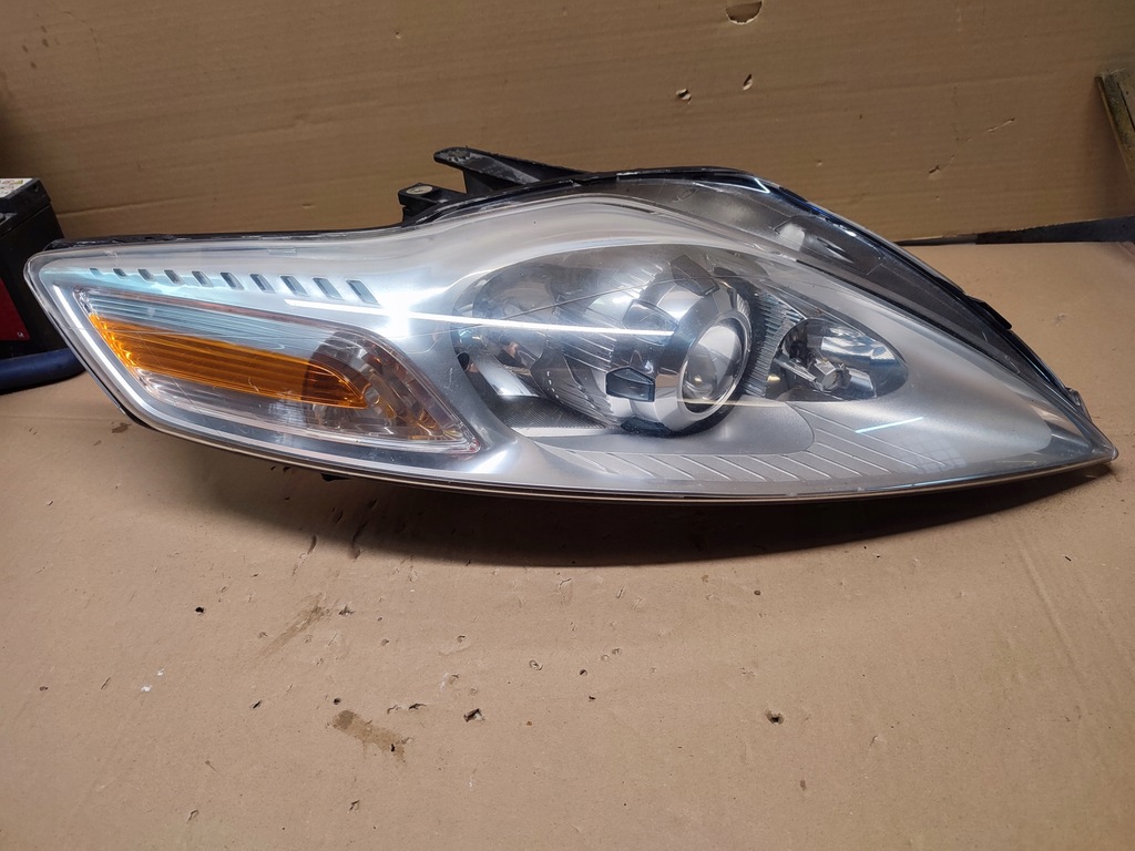 FORD MONDEO MK4 LAMPA PRAWA XENON EU KOMPLETNA - 12034105857 ...