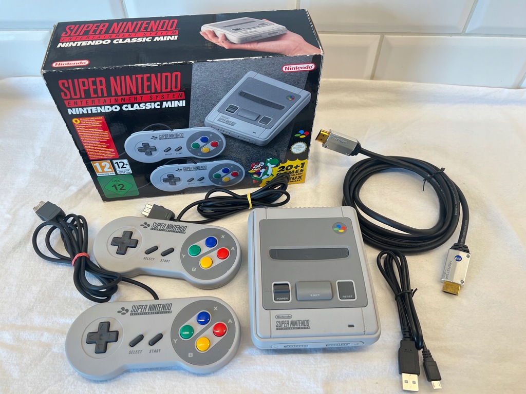 Nintendo Classic Mini: SNES / 21 Gier / Komplet!