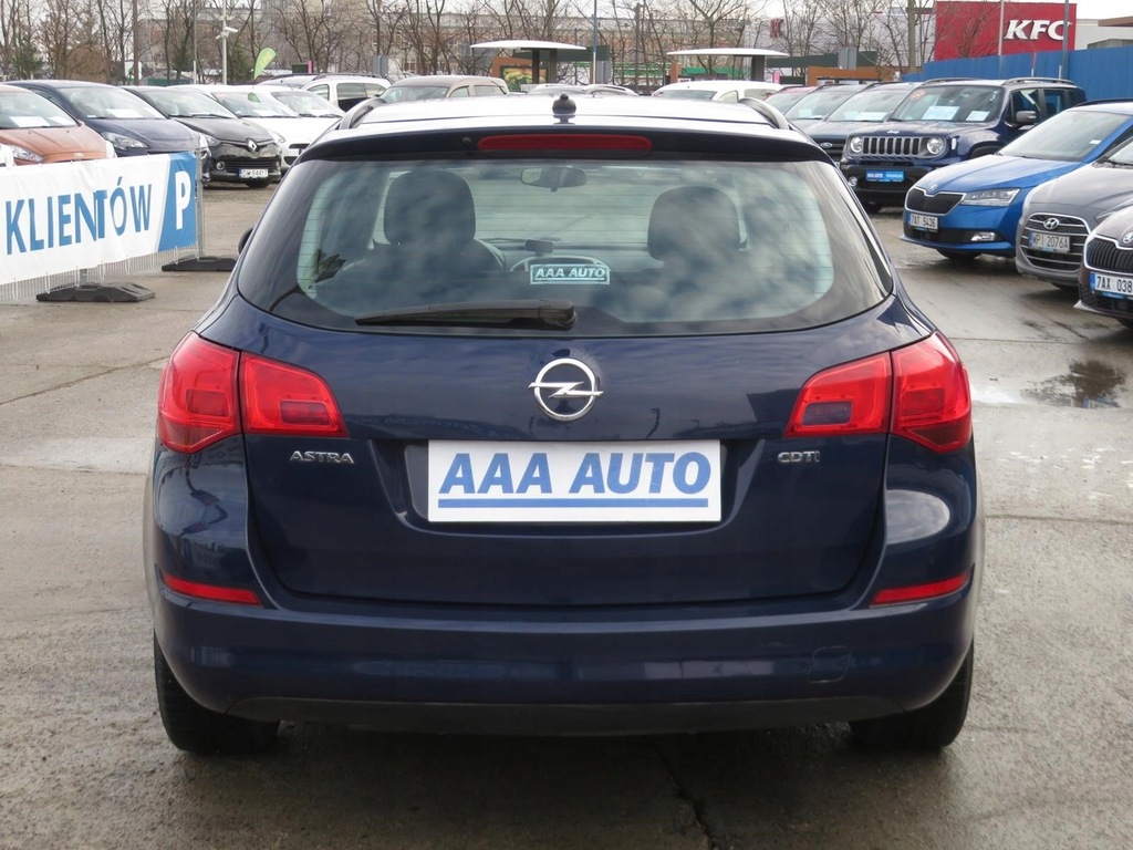 Купить Opel Astra 1.7 CDTI, польский автосалон, авторизованный сервисный центр.: отзывы, фото, характеристики в интерне-магазине Aredi.ru