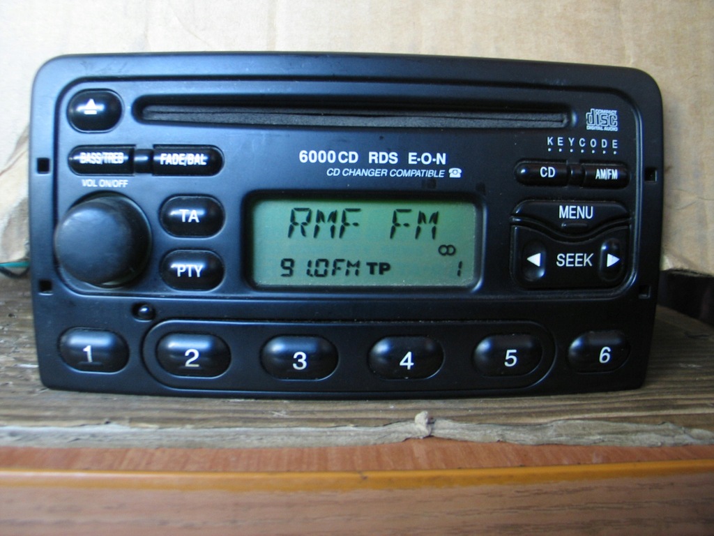 radio samochodowe ford mondeo focus 6000cd + kod