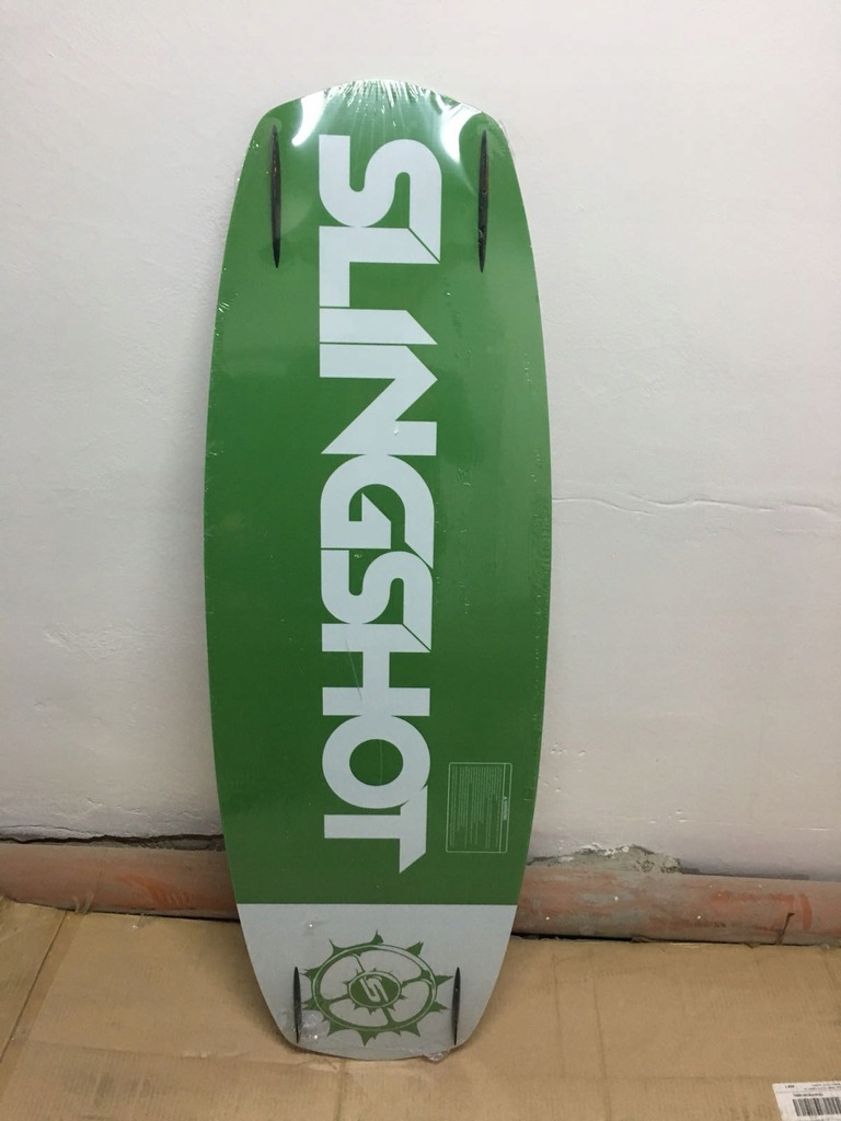 Wakeboard Slingshot Response 138 NOWA OKAZJA