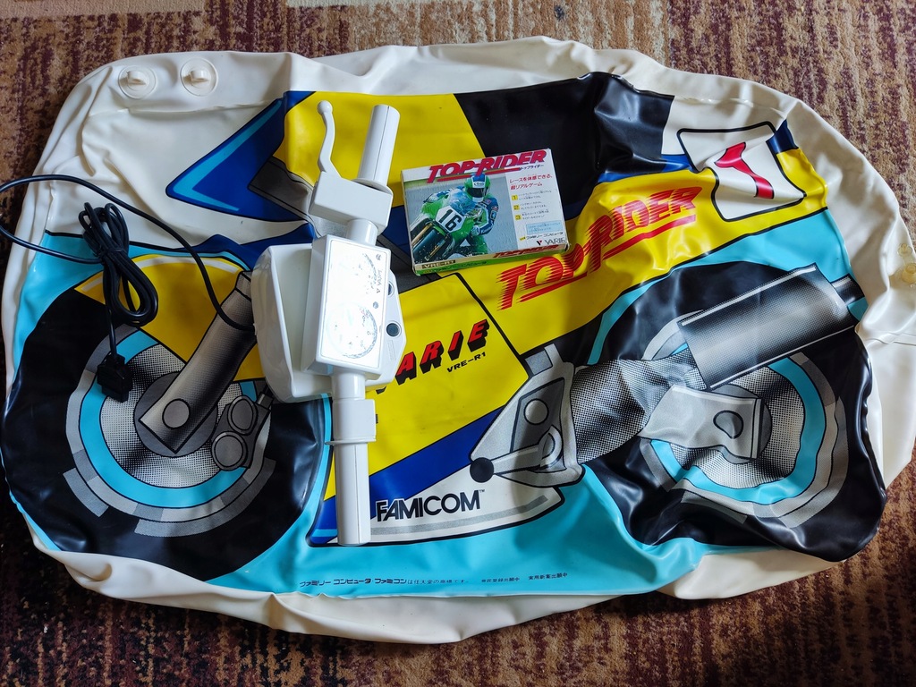 Top Rider+dmuchany motor Famicom