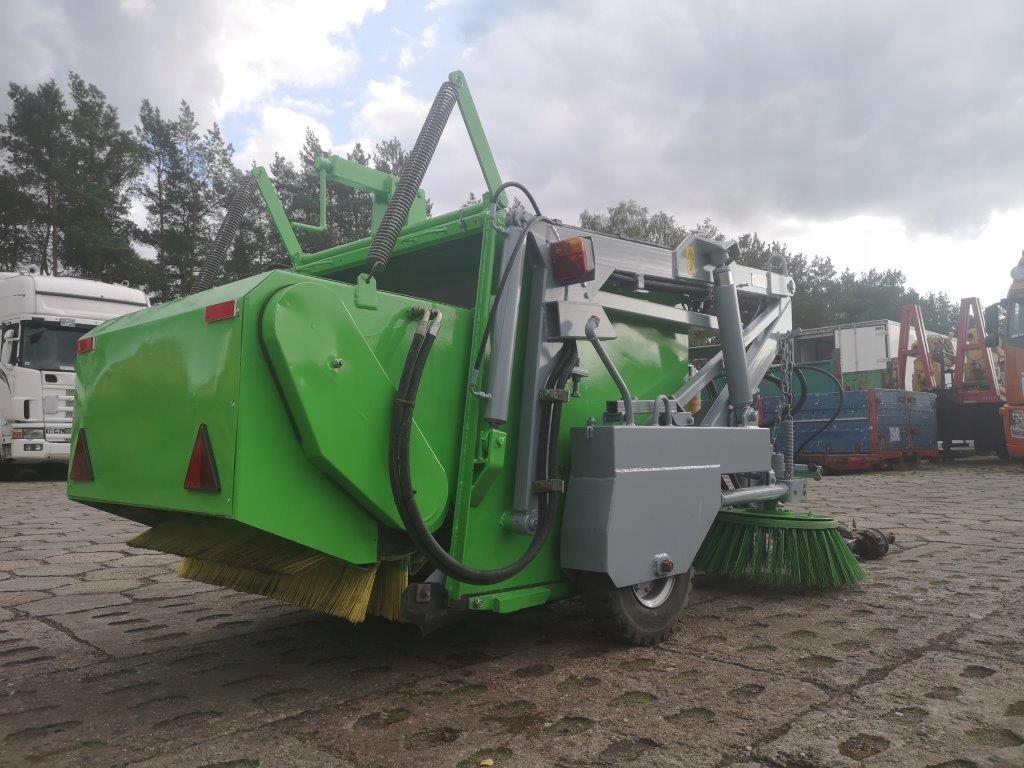 ZAMIATARKA TRAKTOROWA MARYD 500 * import Szwecja