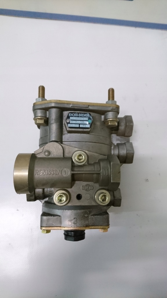 Zawór sterujący przyczepy Daf Man Mercedes AB 2840 - 8024687845 ...