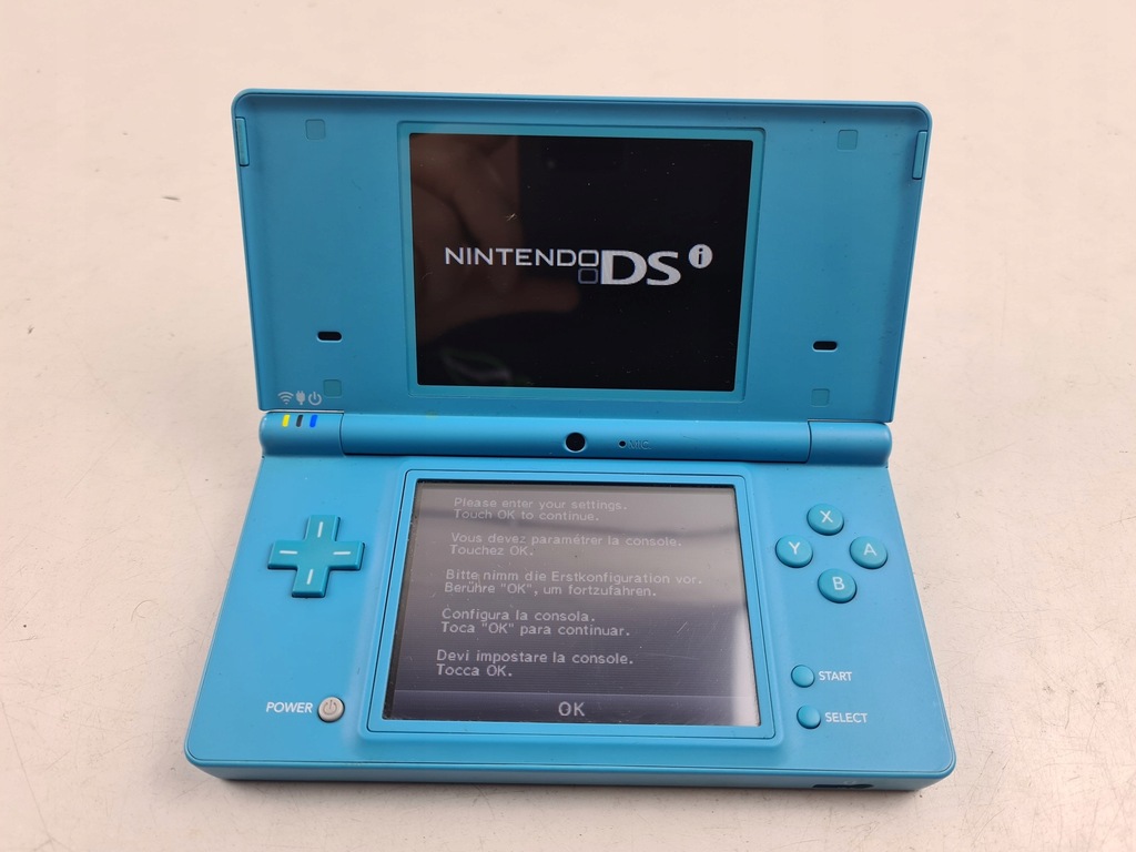 Nintendo DS i (2135546)