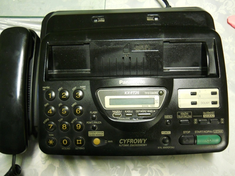 Telefon z faksem Panasonic KX-FT25