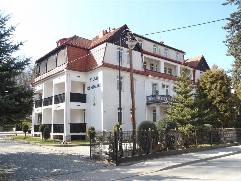 Pensjonat, Kudowa-Zdrój, Kłodzki (pow.), 1500 m²