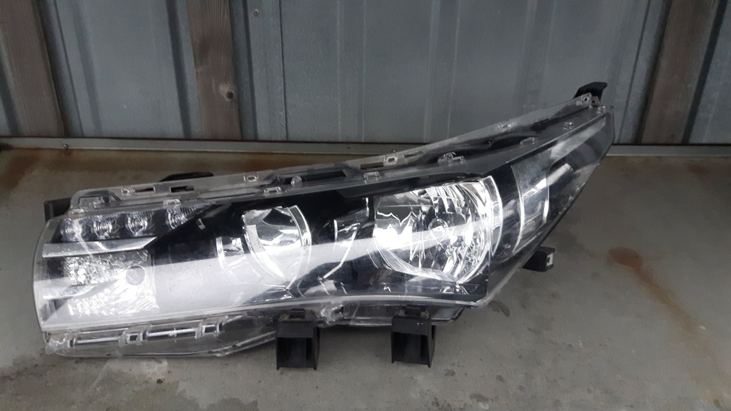 TOYOTA COROLLA E16 LED KOMPLET LAMP PRZEDNICH 6555258694