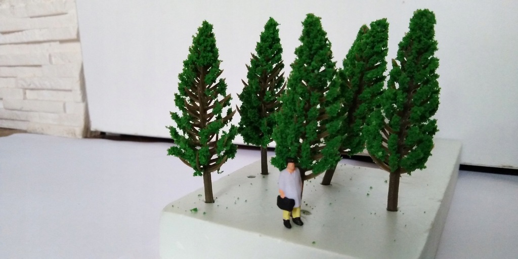 drzewa na makietę-dioramę