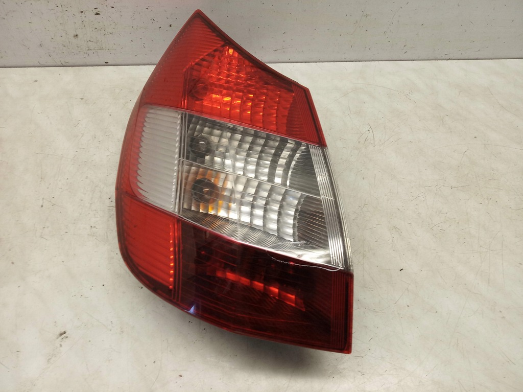 LAMPA LEWA TYŁ TYLNA RENAULT SCENIC II 2 BIAŁA EU