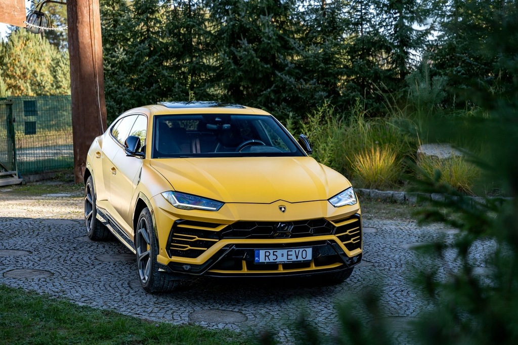 Lamborghini Urus 4.0 V8 / Bardzo bogate
