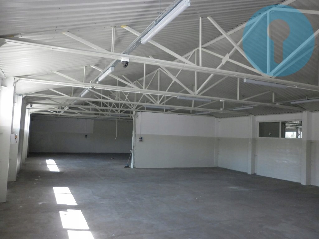 Magazyny i hale, Nowiny, 432 m²