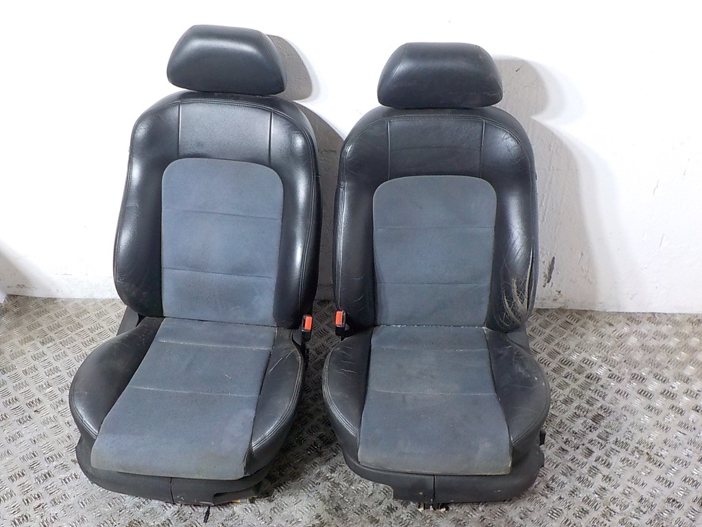 FOTELE KANAPA ALCANTARA KOMPLET SEAT TOLEDO II