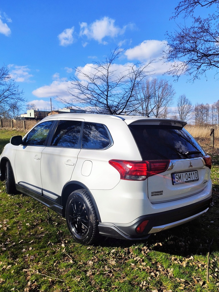 Купить MITSUBISHI OUTLANDER III 2.0 4WD 150 л.с.: отзывы, фото, характеристики в интерне-магазине Aredi.ru