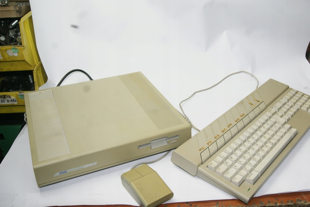 ATARI MEGA 1 KLAWIATURA KOMPUTER MYSZKA OD 1 ZŁ BCM