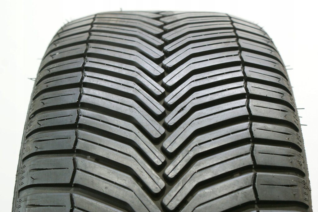 225/40R18 MICHELIN CROSSCLIMATE + , 2019r 6,7mm