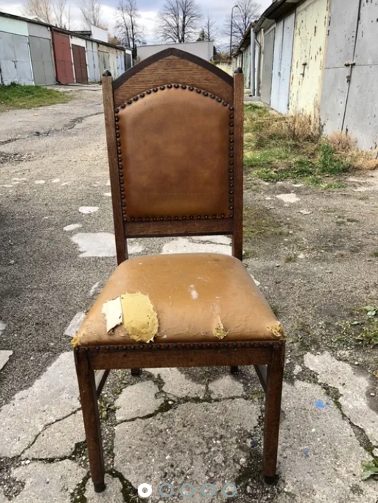 Krzesło drewniane skóra ? Antyk Barok Renesans ?