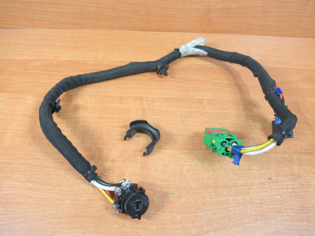 KOSTKA STACYJKI WIĄZKA PEUGEOT 307 HB KOMBI 01-05 - 12616556379