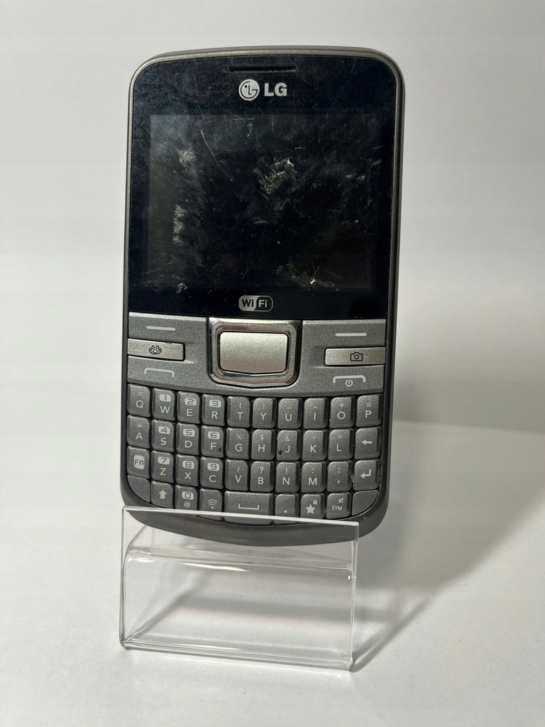 Telefon komórkowy LG C195 512 MB / 8 MB szary (3420/2019) OPIS