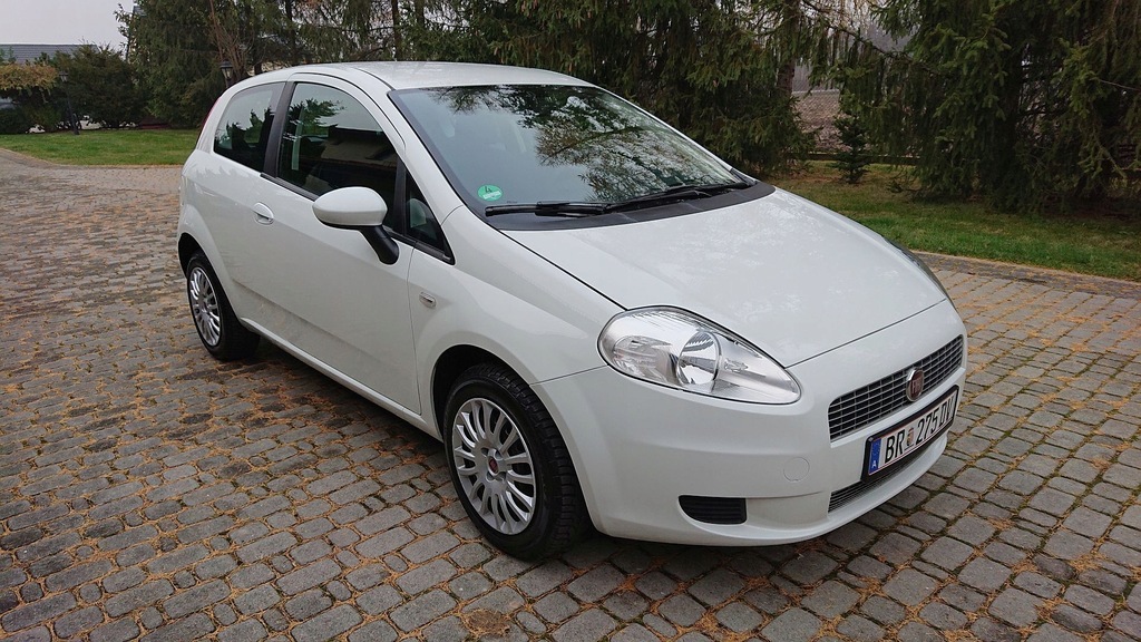 PIĘKNY BIAŁY FIAT GRANDE PUNTO ACTIVE BENZYNA 7695562510