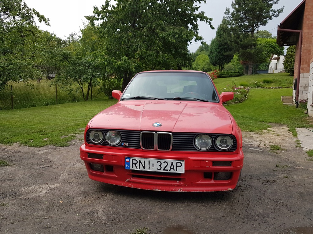 BMW e 30