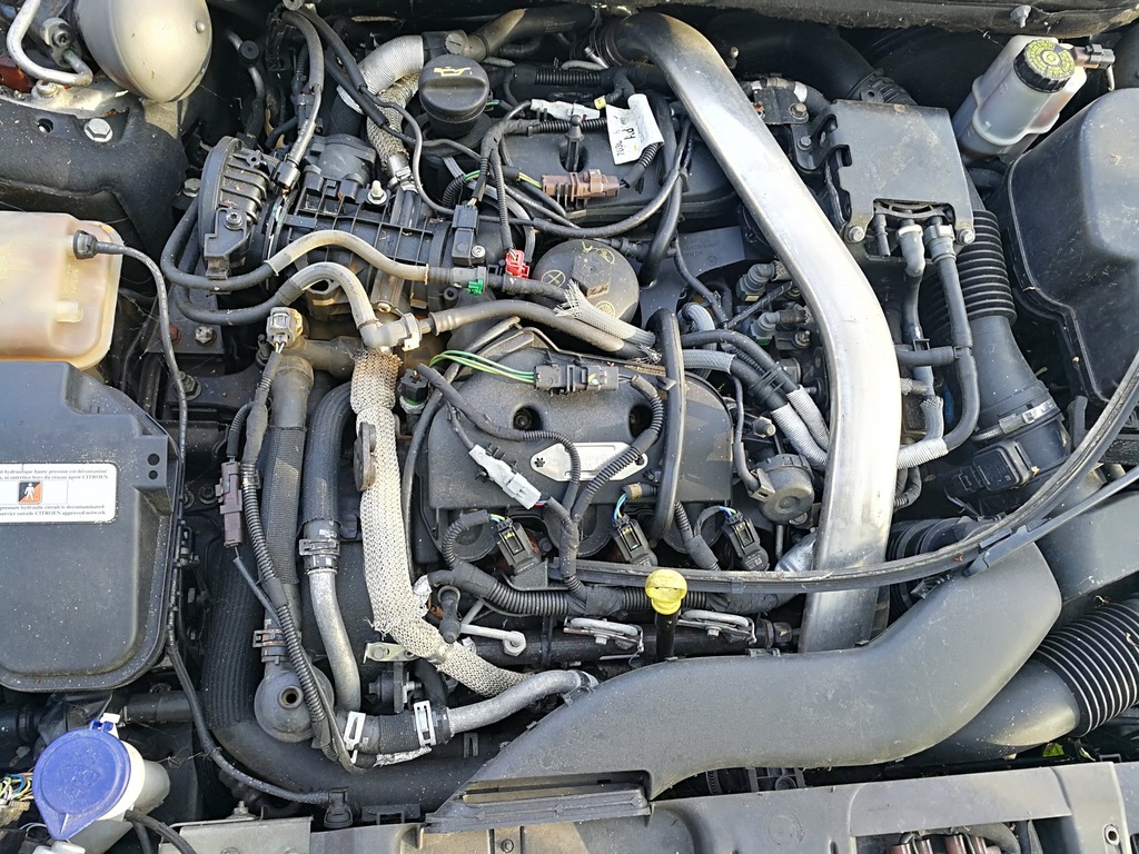Silnik kompletny 2.7 HDI V6 UHZ Citroen Peugeot