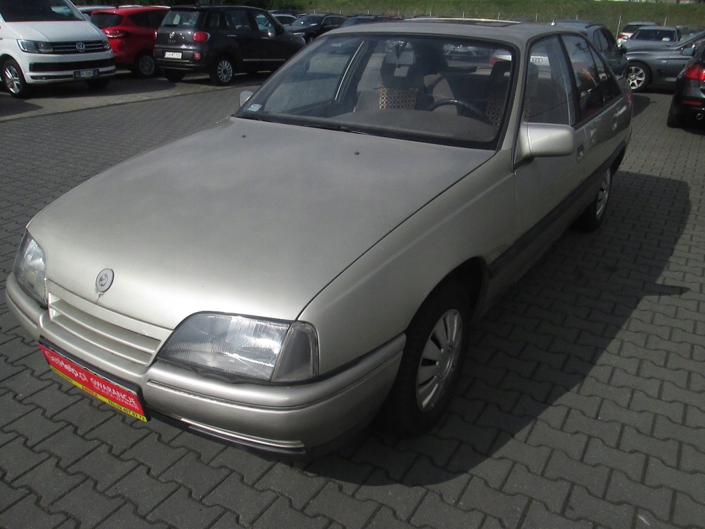 OPEL OMEGA A (V87) 2.0 (F19, M19, N19) 122 KM